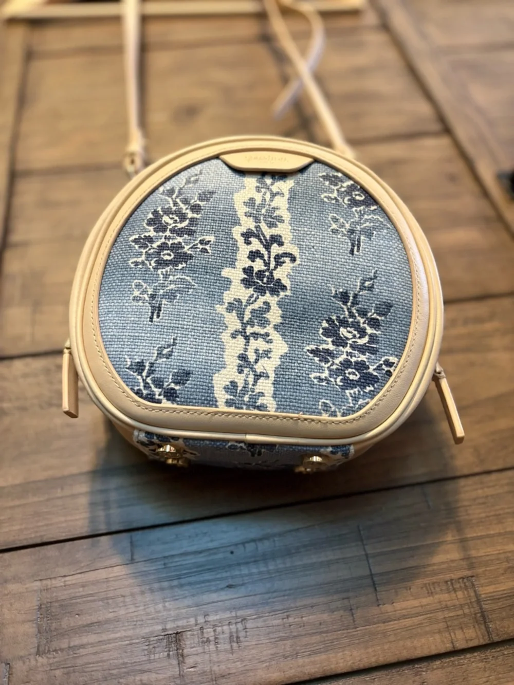 Spartina 449 Beckett Crossbody‎ Bag Blue Floral Canvas & Leather Coastal Chic
